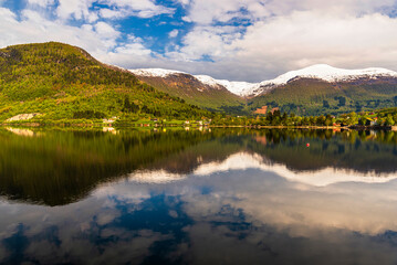 Obraz premium views of the Hjørundfjorden taken from Saebo during springtime, Norway