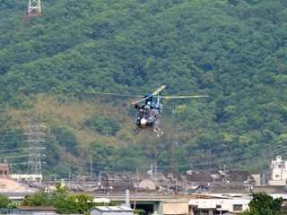 大阪府警航空隊のヘリコプター