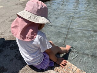 子どもの水遊び