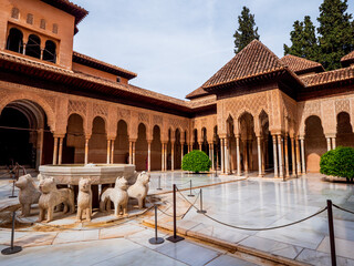Cour des Lions, palais des Nasrides, Alhambra de Grenade