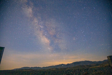 Gansu Province Baiyin Shuyong Taikoucheng - Castle and mountains under the Milky Way