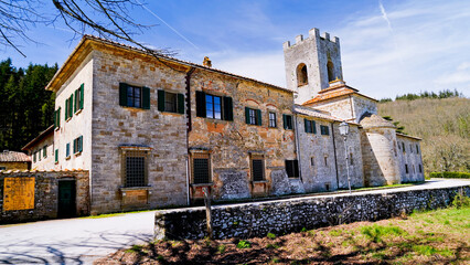 Obraz premium Abbazia di San Lorenzo a Coltibuono a Gaiole in Chianti. Siena, Italia