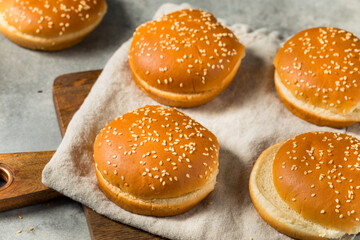 Classic Sesame Seed hamburger Bun