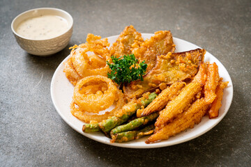 fried mixed vegetable (onions, carrot, baby corn, pumpkin) or tempura