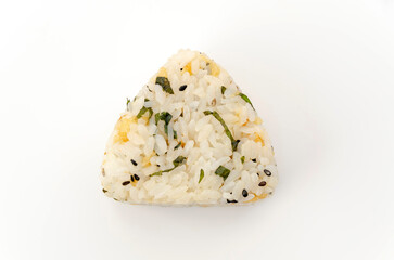 揚げ玉と大葉のおむすび