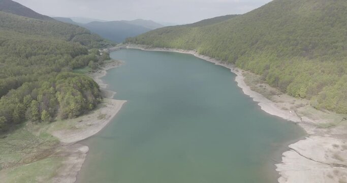 Passo e lago Lagastrello | Comano Toscana