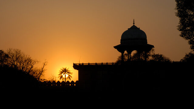 Taj Mahal sunset, Agra, Uttar Pradesh, India