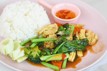 Stir-fried vegetables on a plate ready to eat