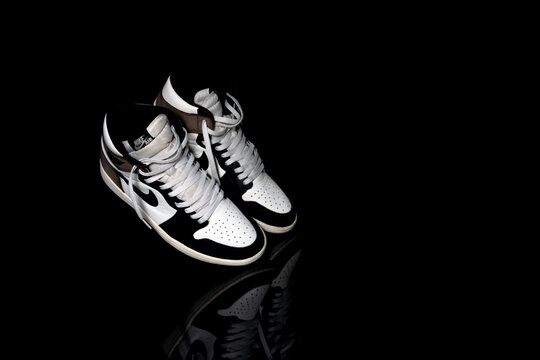 Nike Jordan 1 Retro High Og Mocha shoes studio portrait