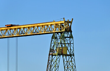 Full gantry crane