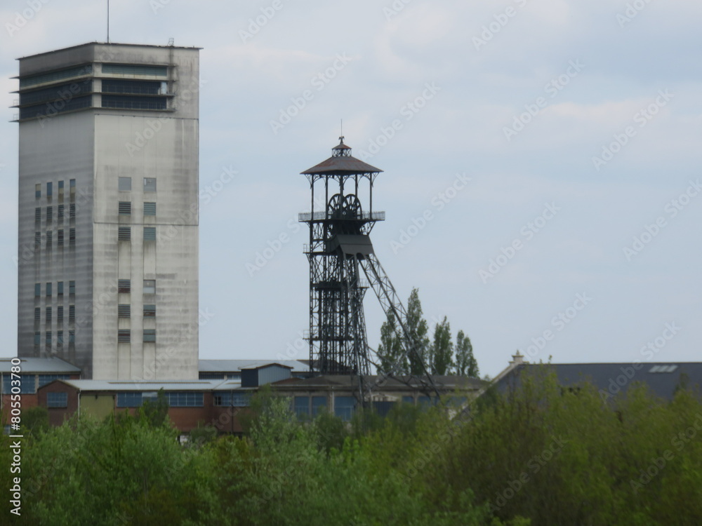 Canvas Prints terrils jumeaux 74 et 74a, loos-en-gohelle, pas de calais, france, bassin minier, charbonnage, plus 