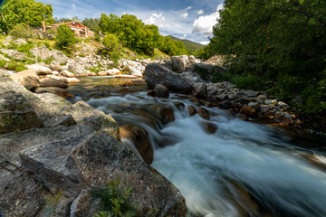 corriente de agua