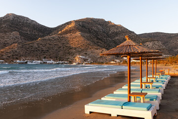 Plage de Kamares sur l'île de Sifnos, Grèce