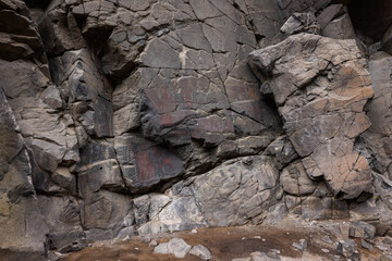 Petroglyphs drawn by the Native Americans that lived in eastern Oregon hundreds of years ago.