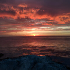 Fototapeta premium sunset over the sea