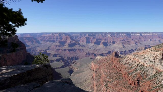 wide pan of horizon at south rim of the Grand Canyon