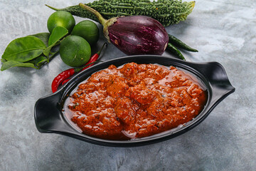 Indian cuisine - butter chicken with sauce