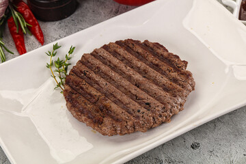 Grilled minced beef burger cutlet