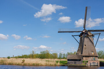 Naklejka premium Die Windmühlen von Kinderdijk