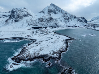 Henningsvaer