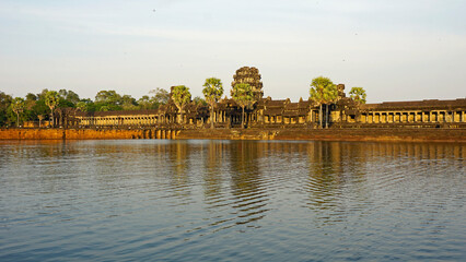 main temple complex of angkor wat