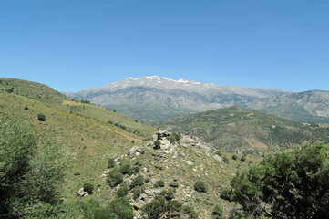 La vallée d'Amari, le fleuve Platys et le massif du Psiloritis vus depuis Orné près de Réthymnon en Crète