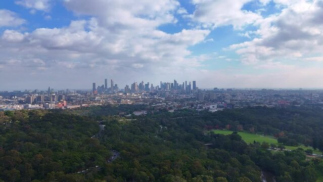 Melbourne Skyline from studley park