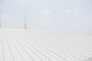 metal sheet roofing on commercial construction