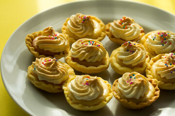Group photo of homemade lemon meringues.