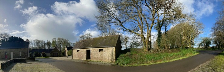 la campagne en avril 2024 à Barré-Nevez Finistère Cornouaille Bretagne France	