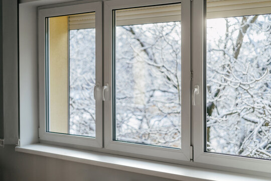 Fototapeta New pvc window frame with high thermal insulation values in room