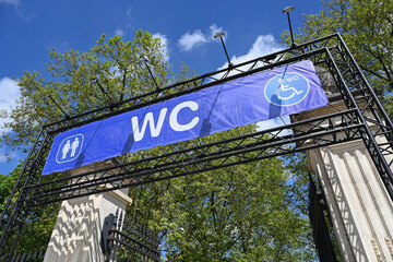 WC toilettes evenement handicapés genre