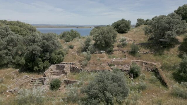 Asentamiento romano de la Ciudad antigua Lacimurga, Navalvillar de Pela, Badajoz, España. Mayo 2024.
