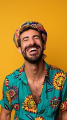 Obraz premium Close up portrait of a man laughing