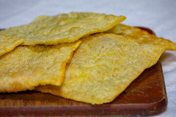 Traditional heart of palm fair pastry highlighted