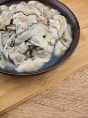 신선한 해산물 굴
