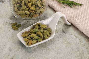 Dry Cardamom - aroma seasoning flavour