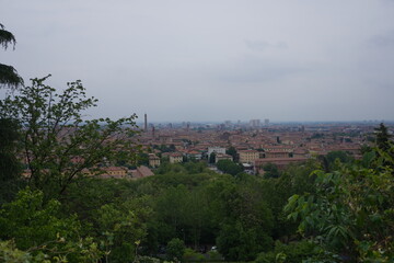 Veduta di Bologna, Santuario della Madonna di San Luca