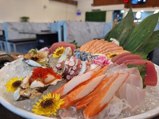 SHASHIMI food