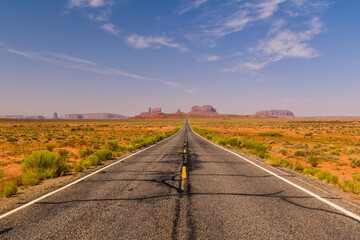 Road to monument valley
