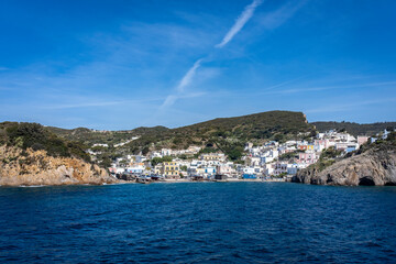 La frazione Santa Maria a Ponza vista dal mare