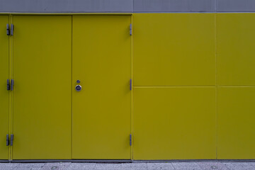 黄色い扉の素材