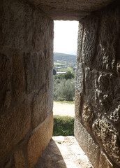 muro con ventana castillo medieval
