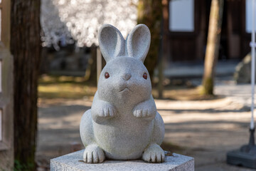 別名うさぎ神社と呼ばれる京都岡崎神社のうさぎです。