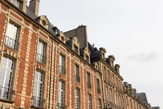 old houses in the city
