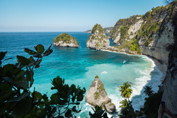 Bali Coastline with emerald blue waters and magnificent cliffs in Nusa Penida