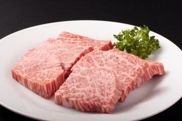 黒毛和牛　ひとくちステーキ用