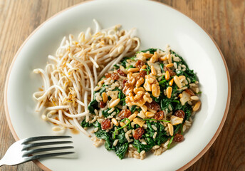 Tibian rice salad with spinach and soy sprouts