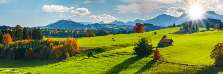  Panorama Landschaft im Frühling bei Füssen im Allgäu