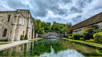 Obraz premium ABBAYE DE FONTENAY - MARMAGNE (Côte-d'Or)